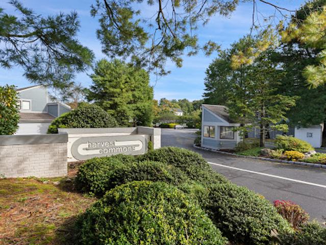 Apartment for sale in Westport, Western Connecticut Planning Region