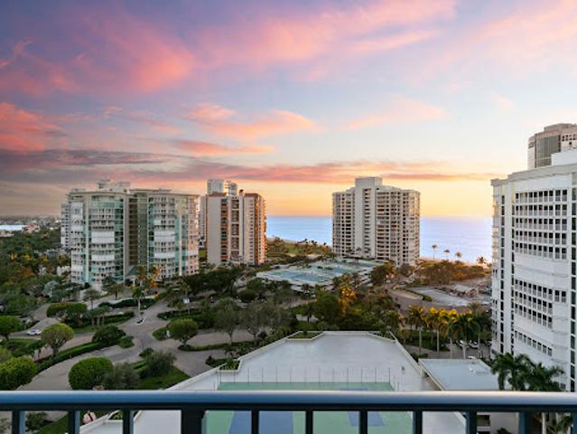 Apartment for sale in Naples, Florida