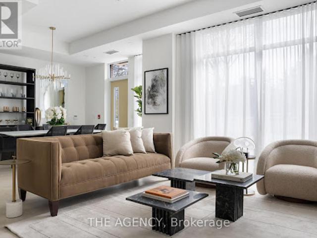 Apartment for sale in Woburn, Ontario