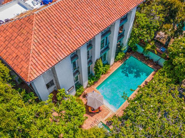 Apartment for sale in Santa Monica, California