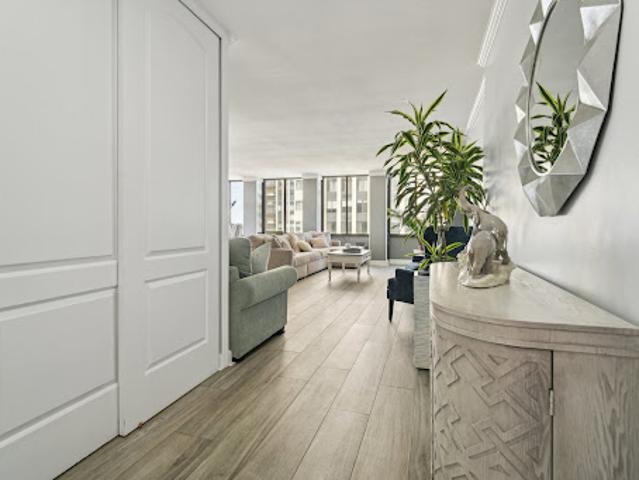 Apartment for sale in Cliffside Park, New Jersey