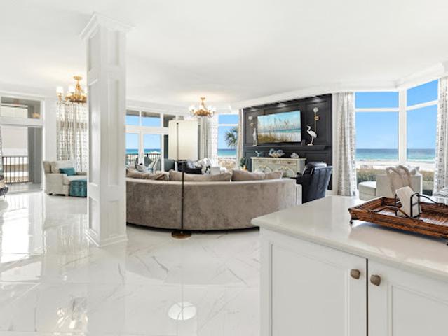 Apartment for sale in Destin, Florida