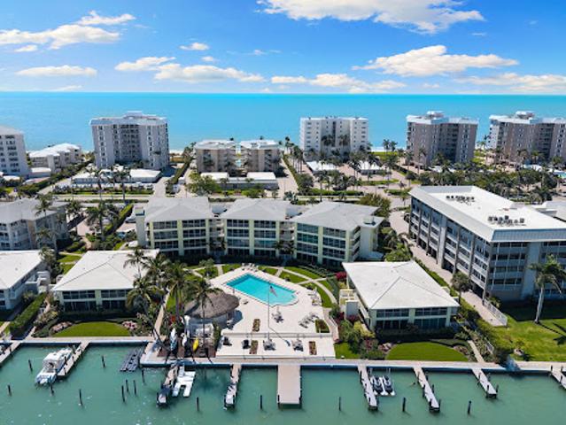 Apartment for sale in Naples
