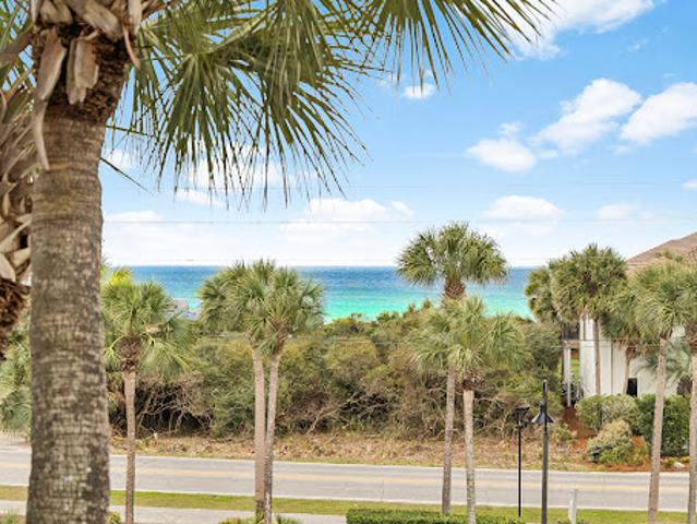 Apartment for sale in Walton, Florida