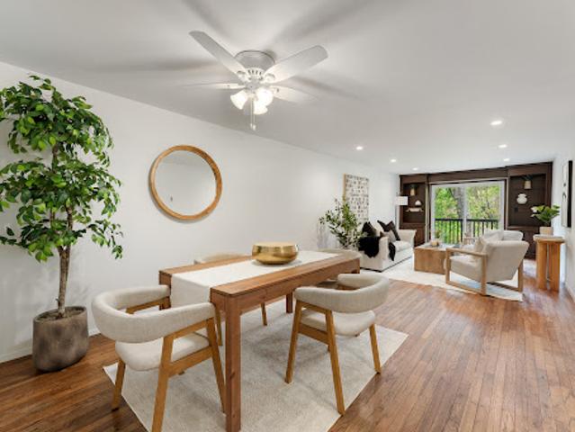 Apartment for sale in Glenwood, New York