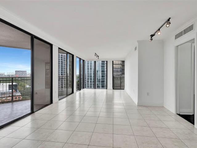 Apartment for sale in Miami, Florida