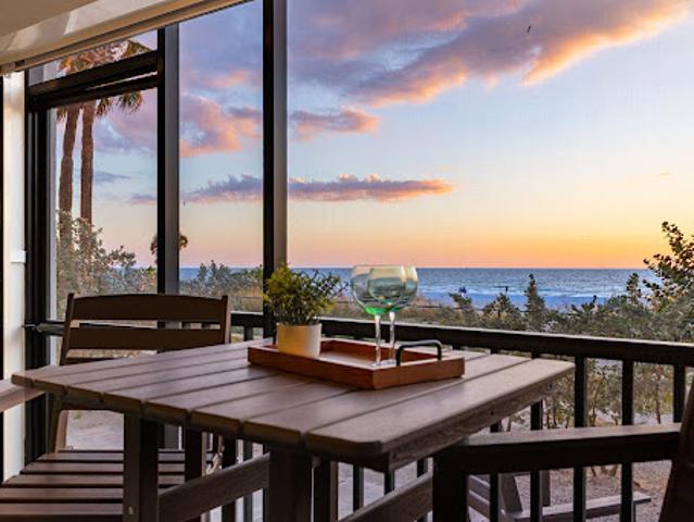 Apartment for sale in Indian Rocks Beach, Florida