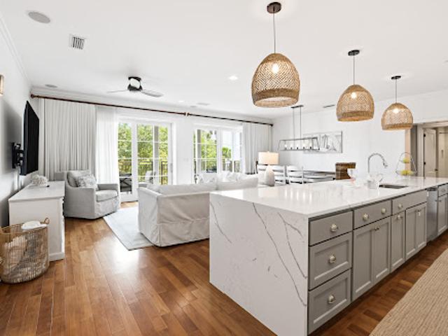 Apartment for sale in Walton, Florida