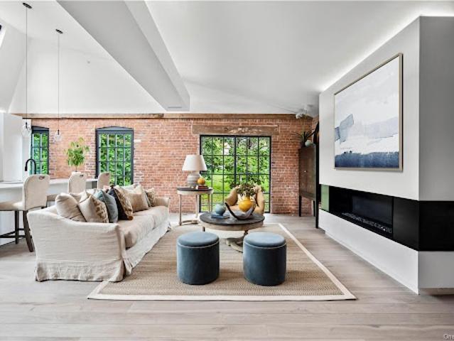 Apartment for sale in Westport, Connecticut
