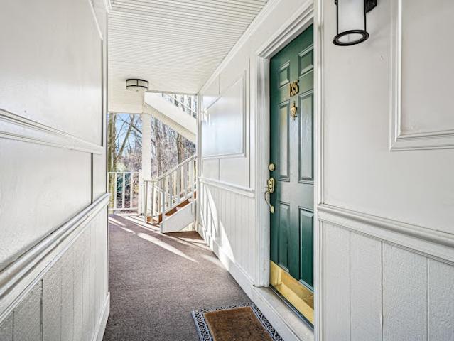 Apartment for sale in Mahwah, New Jersey