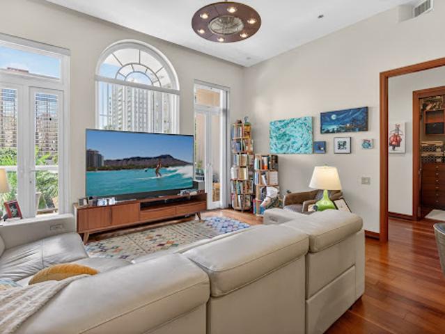 Apartment for sale in Honolulu, Hawaii