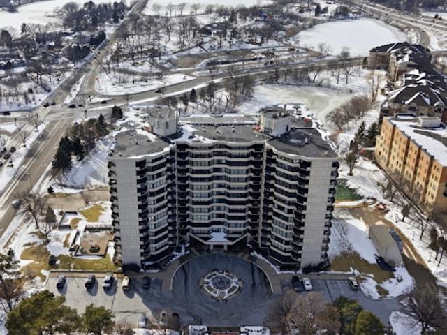 Apartment for sale in Hennepin, Minnesota