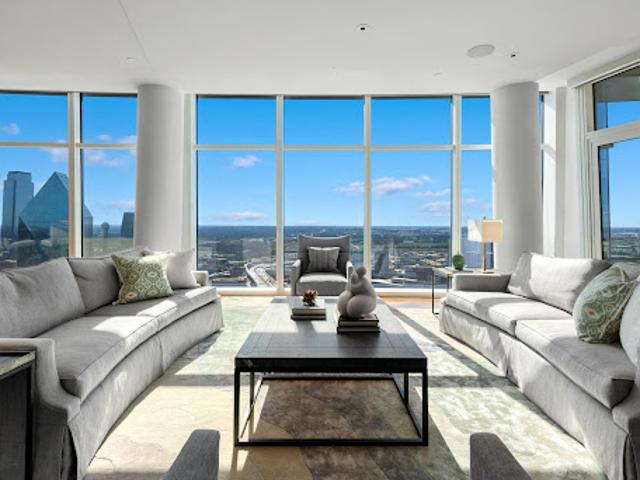 Apartment for sale in Dallas, Dallas County