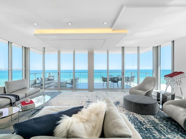 Apartment for sale in Miami Beach, Florida