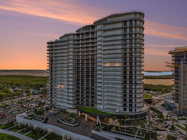 Apartment for sale in Bonita Springs, Florida