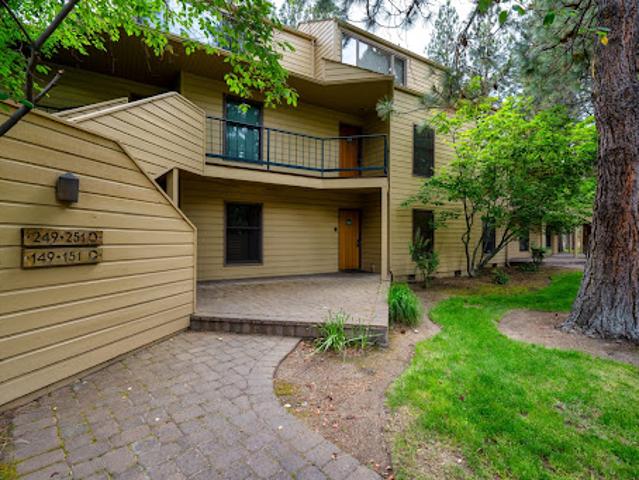 Apartment for sale in Bend