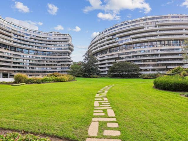 Apartment for sale in Washington, Washington DC