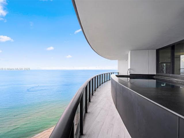 Apartment for sale in Florida