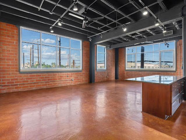 Apartment for sale in San Antonio Apartment for sale in San Antonio