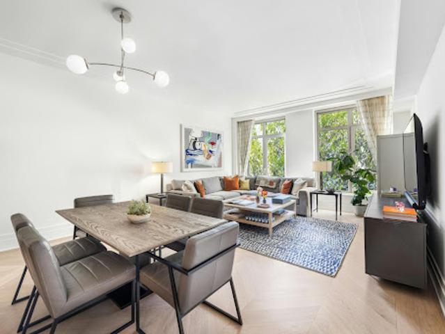 Apartment for sale in Arverne, New York