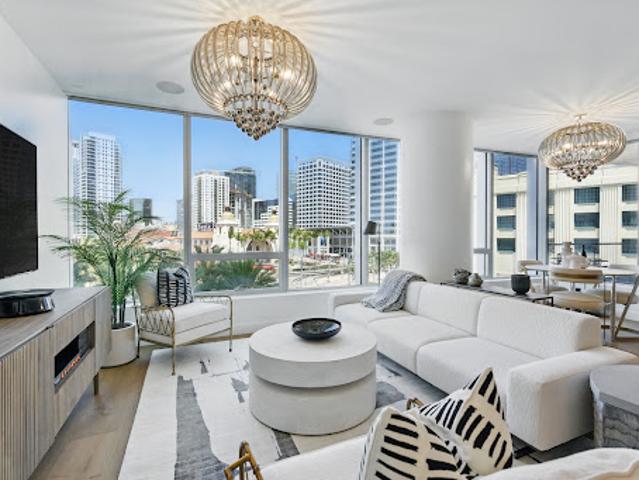 Apartment for sale in San Diego, California