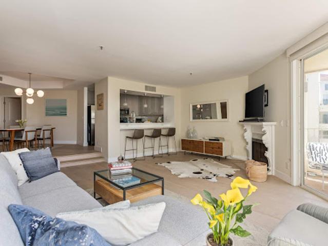 Apartment for sale in Los Angeles, Los Angeles County