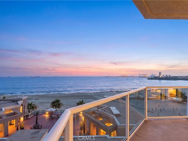 Apartment for sale in Long Beach, Los Angeles County