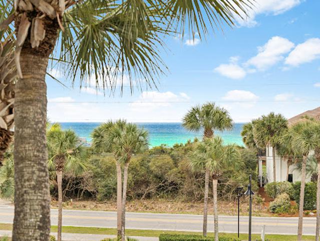 Apartment for sale in Walton, Florida