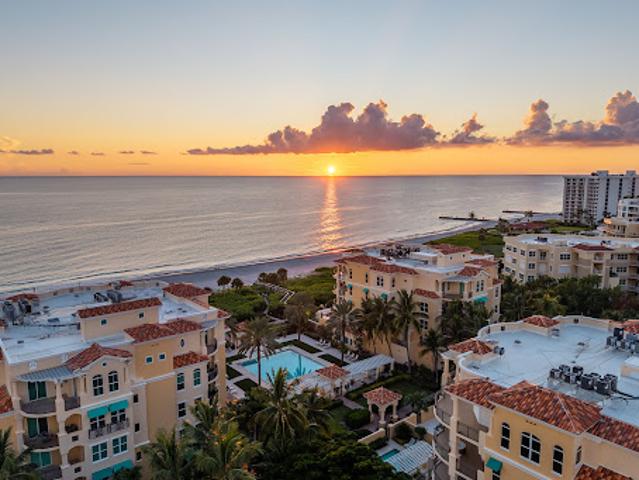 Apartment for sale in Longboat Key, Manatee County