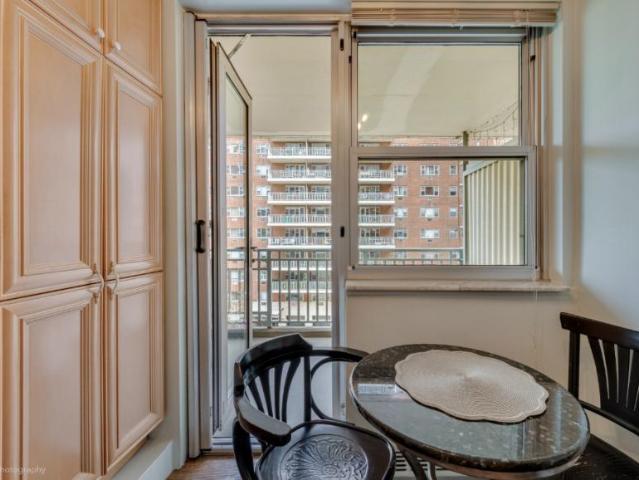 Apartment for sale in Queens, Arverne
