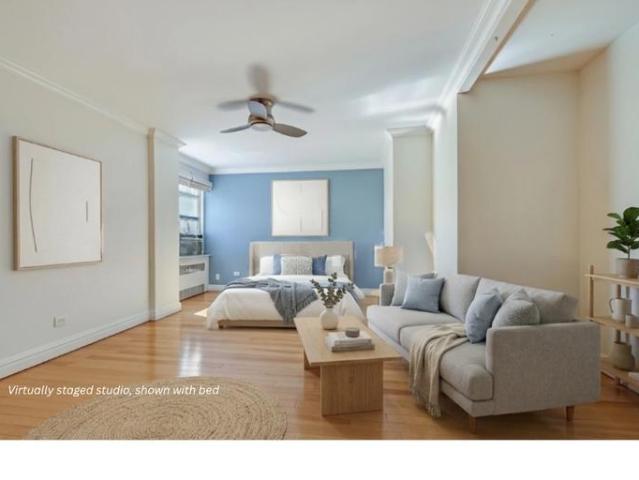 Apartment for sale in Queens, Arverne