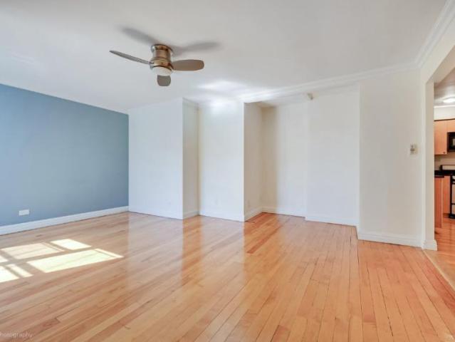 Apartment for sale in Queens, Arverne