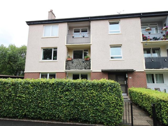 Apartment for rent in Scotstounhill, Scotstoun