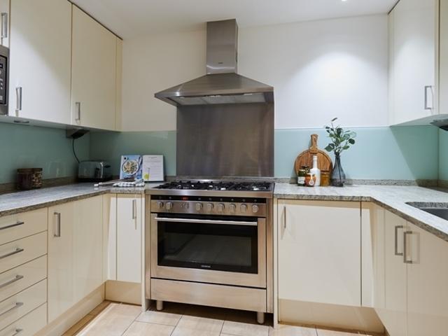 Apartment for rent in Notting Hill, Greater London