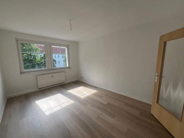 Apartment mieten in Eckersbach E 1 - E 4, Zwickau