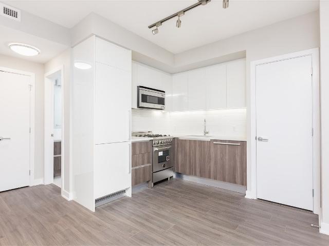 Apartment for rent in Metrotown, Burnaby