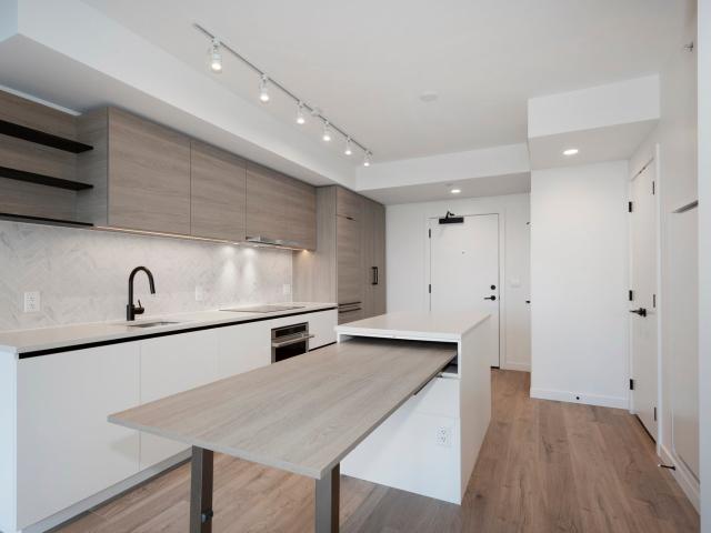 Apartment for rent in Surrey, British Columbia