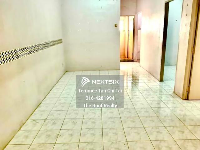 Apartment for rent in Ulu Tiram, Johor