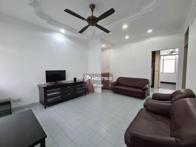 Apartment for rent in Mukim 13, Georgetown