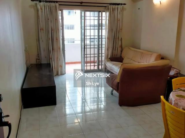 Apartment for rent in Mukim 13, Georgetown