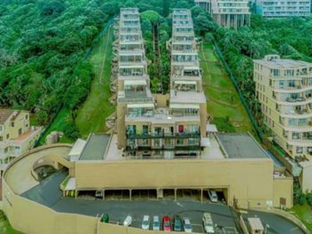Apartment for sale in Umdloti, Kwazulu-natal