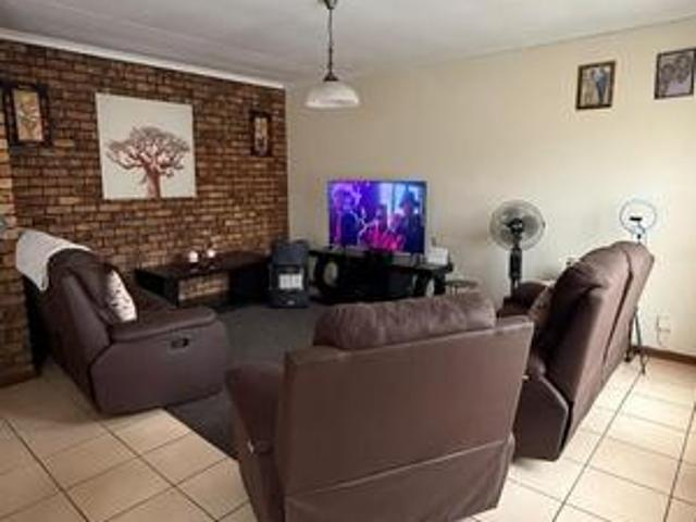 Apartment for sale in Gert Sibande, Mpumalanga