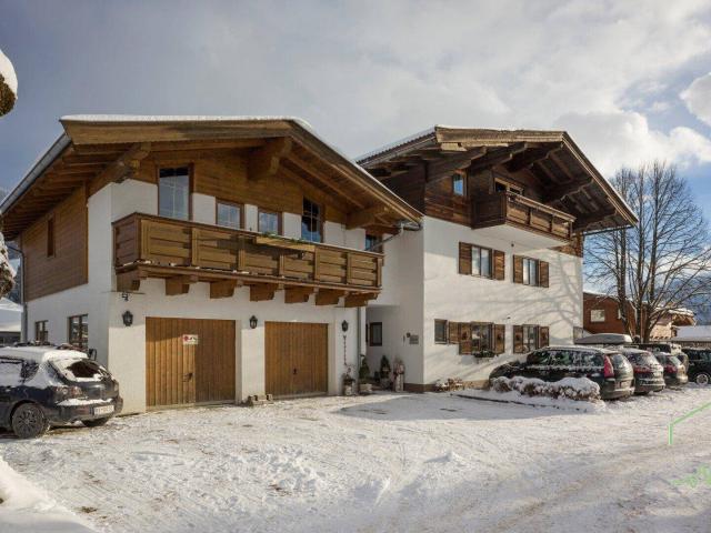 Haus kaufen in Oberndorf in Tirol, Rerobichl