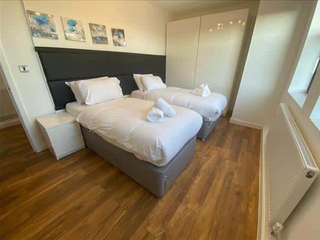 Apartment for rent in Vinters Park, Midway