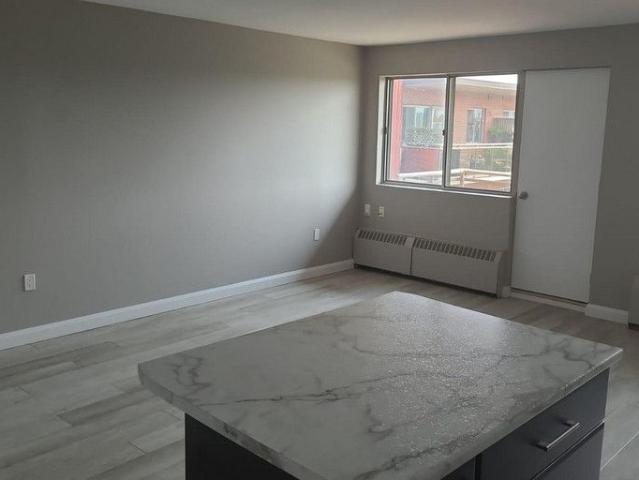 Apartment for rent in Wanup, Ontario
