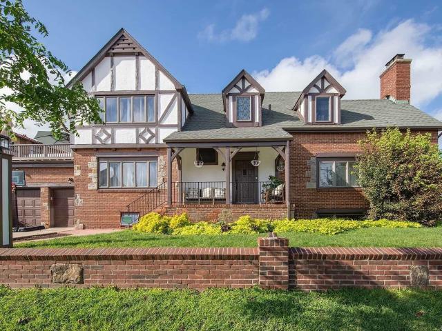 Apartment for rent in Long Beach, New York