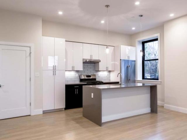 Apartment for rent in Allston, Massachusetts