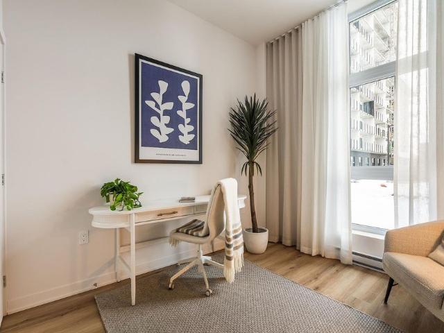 Apartment for rent in Les Moulins, Quebec