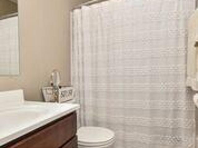 Apartment for rent in Maple Grove, Hennepin County