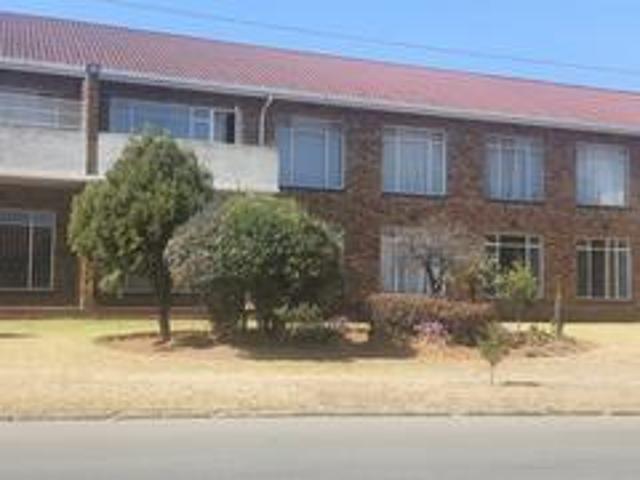 Apartment for rent in Mohlakeng, Gauteng